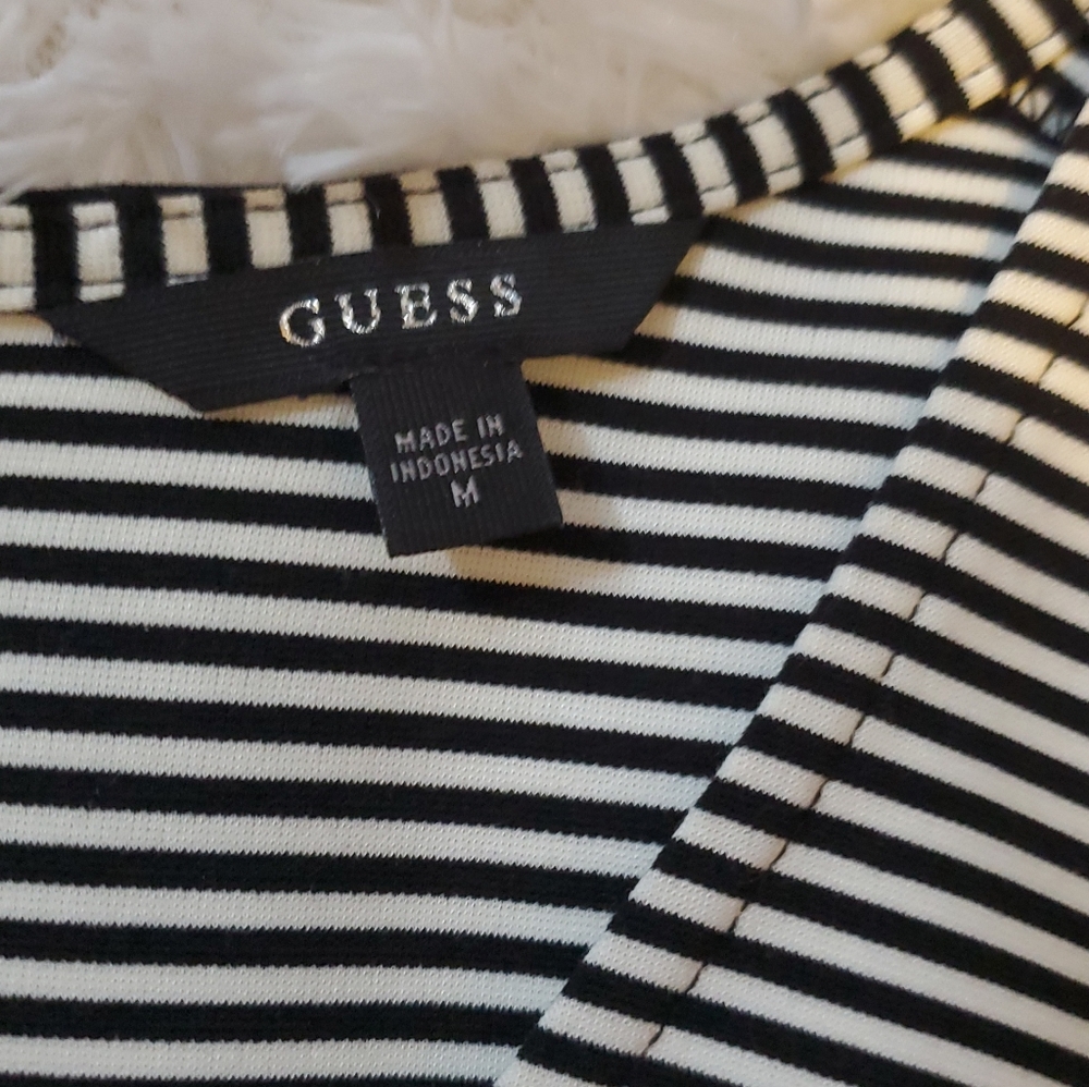 Guess Dress - Picture 2 of 3